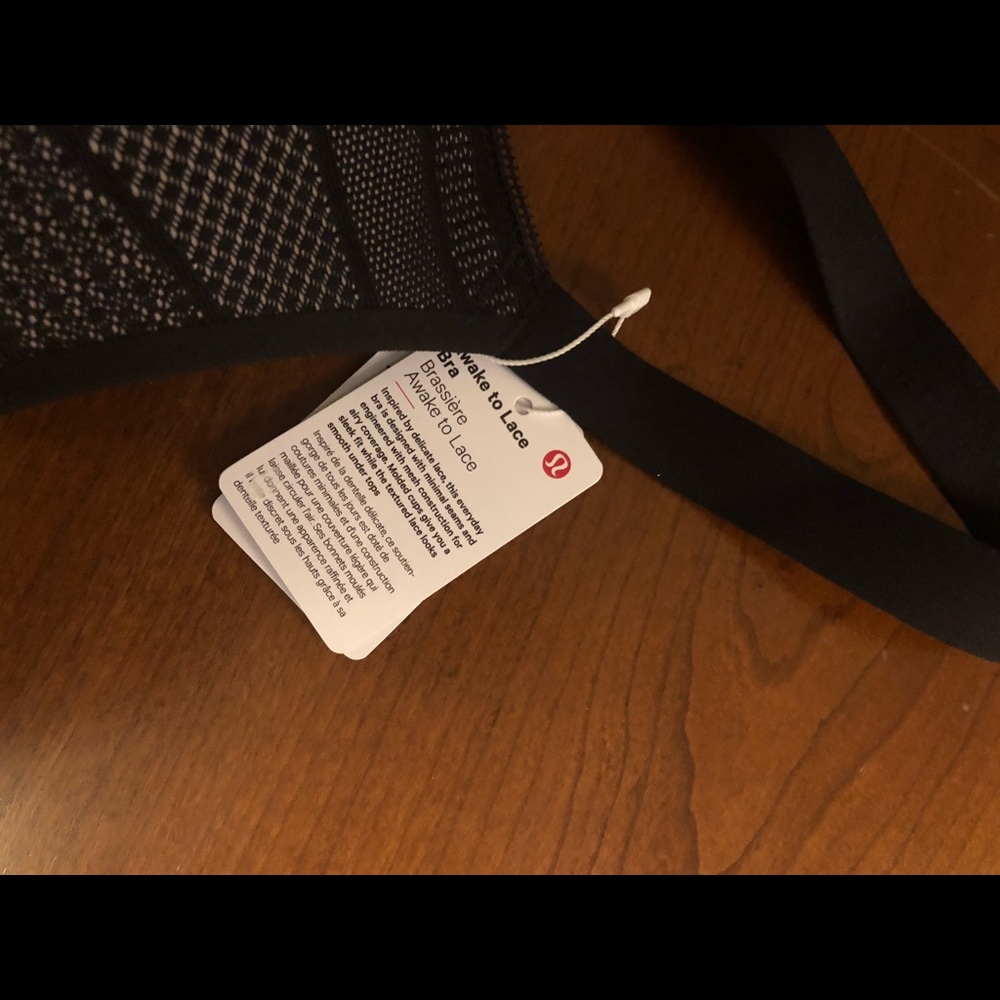 Lululemon 32B Awake to Lace bra - Picture 5 of 7